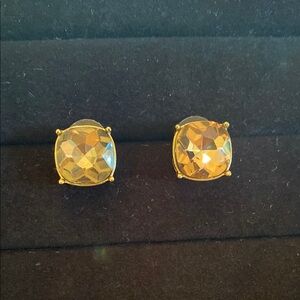 Elegant Gold Stud Earrings